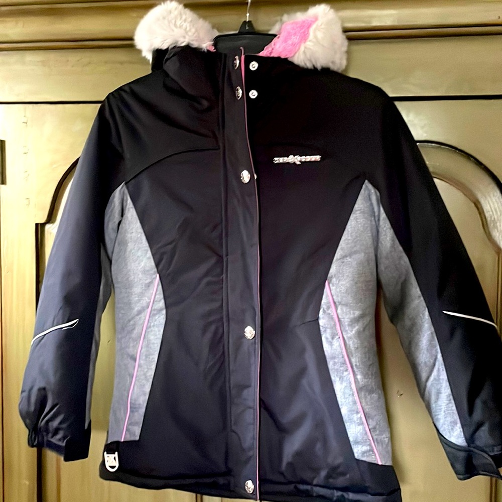 Girls winter coat! Like new condition!